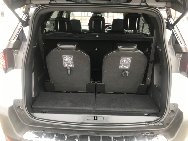 Peugeot 5008 DIESEL ESTATE in Antrim