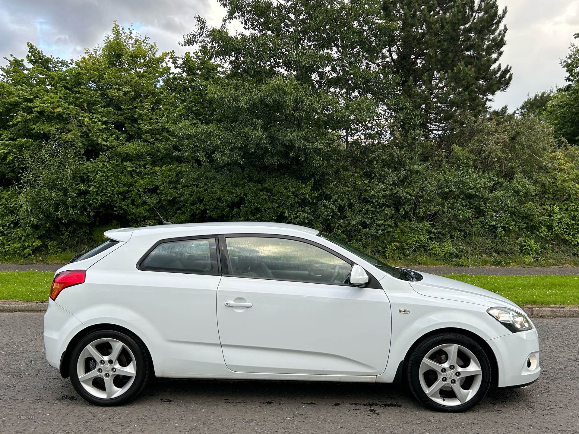 Nov 2008 Kia Pro Ceed 1.6 3 3dr