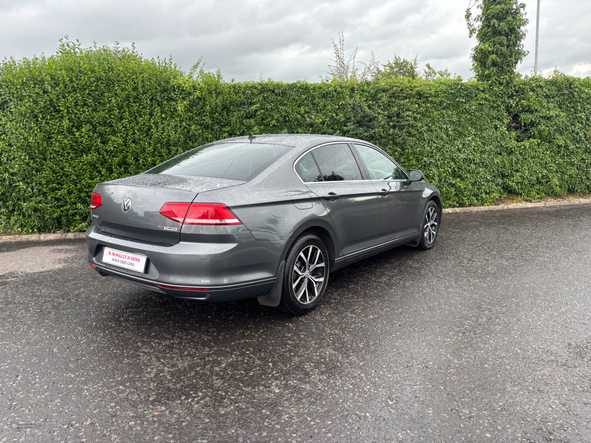 Volkswagen Passat DIESEL SALOON in Derry / Londonderry