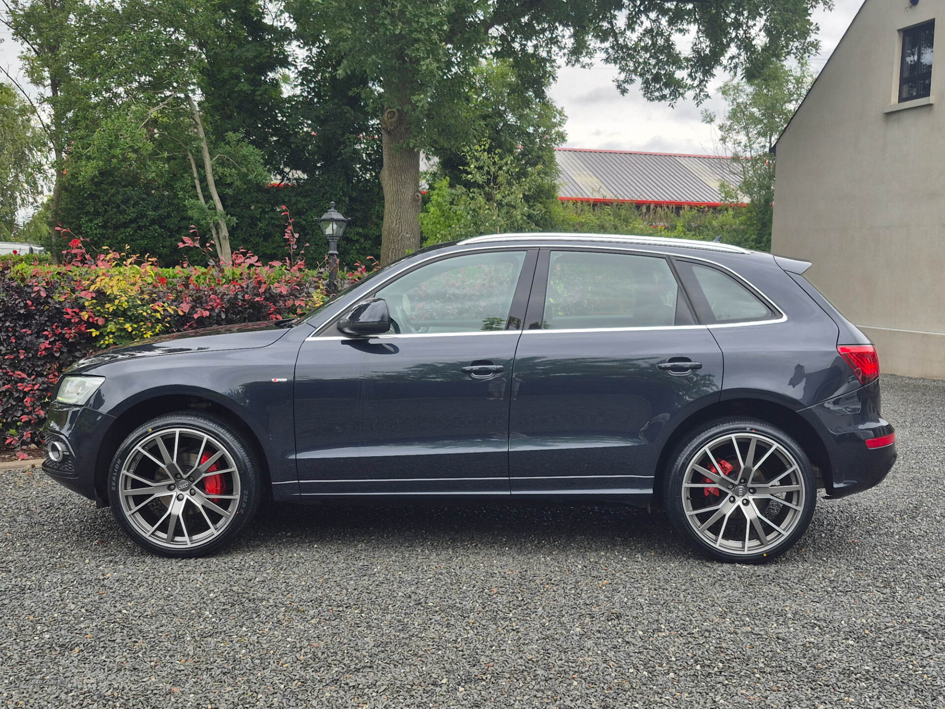 Audi Q5 DIESEL ESTATE in Tyrone