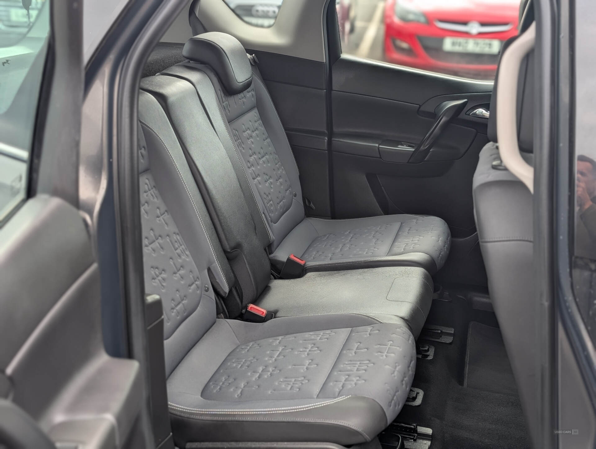 Vauxhall Meriva ESTATE in Antrim