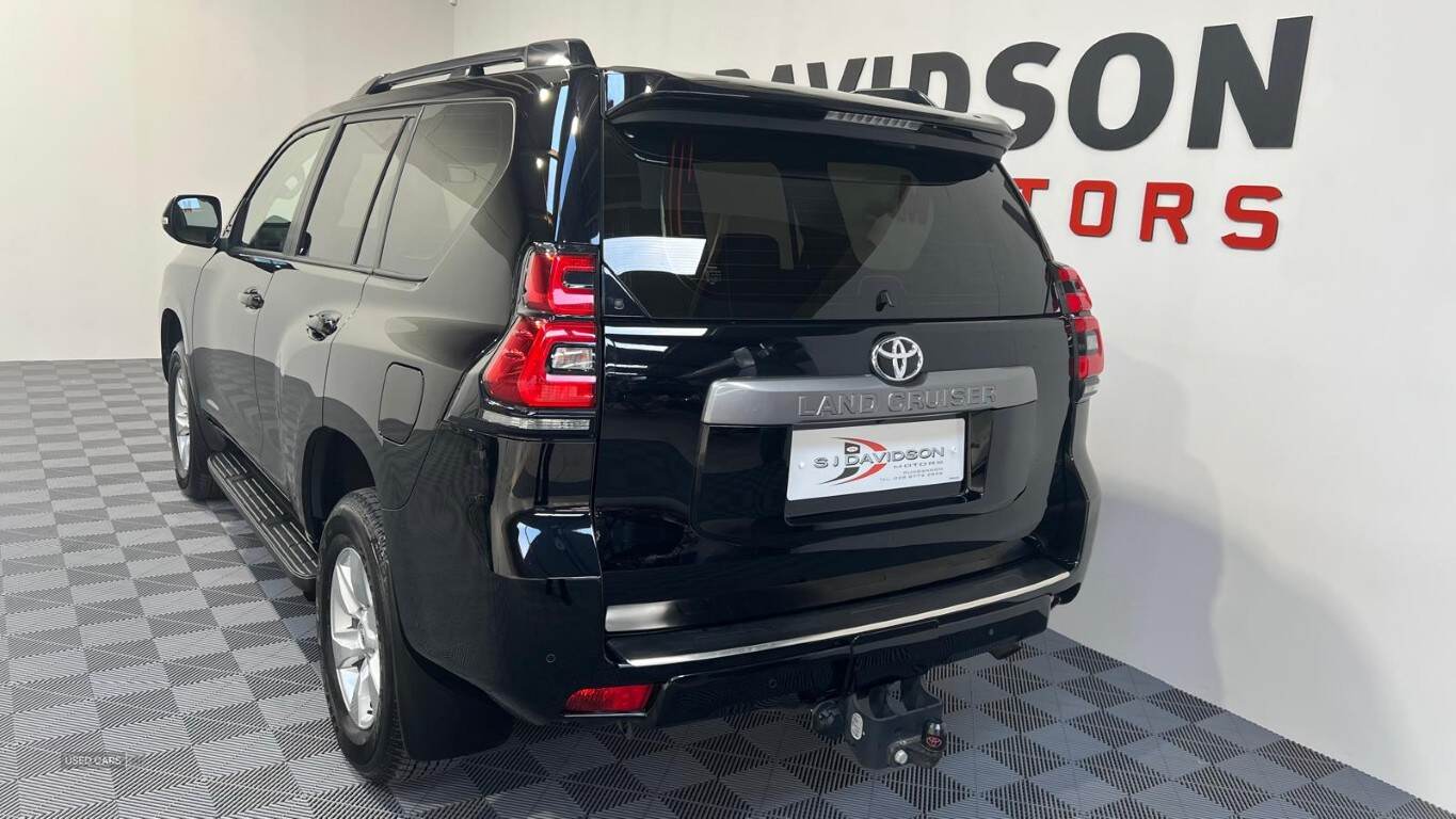 Feb 2022 Toyota Land Cruiser 2.8 D-4D 204 Active 5dr Auto 5 Seats
