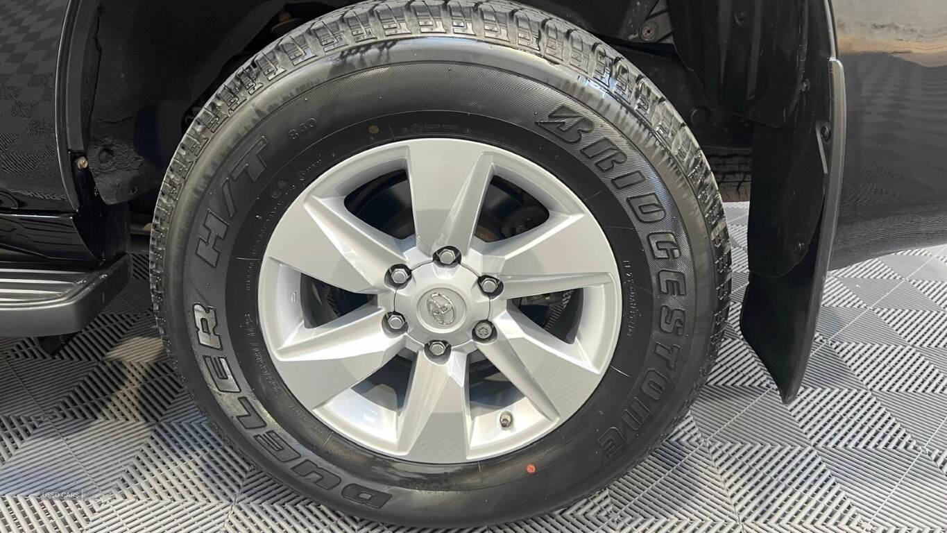 Feb 2022 Toyota Land Cruiser 2.8 D-4D 204 Active 5dr Auto 5 Seats