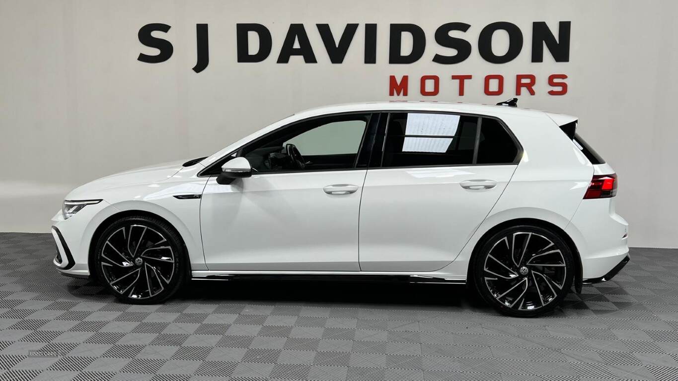Mar 2021 Volkswagen Golf 1.5 eTSI 150 R-Line 5dr DSG