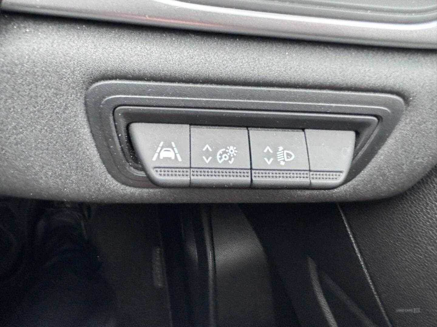Mar 2021 Renault Captur 1.3 TCE 130 Iconic 5dr