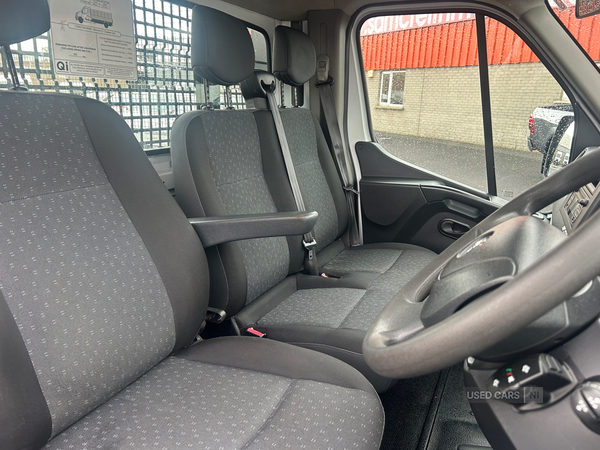 Vauxhall Movano 3500 L2 DIESEL FWD in Antrim