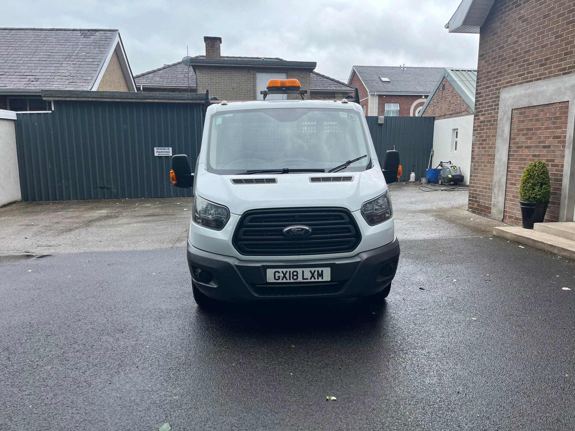 Ford Transit 350 L4 DIESEL FWD in Derry / Londonderry