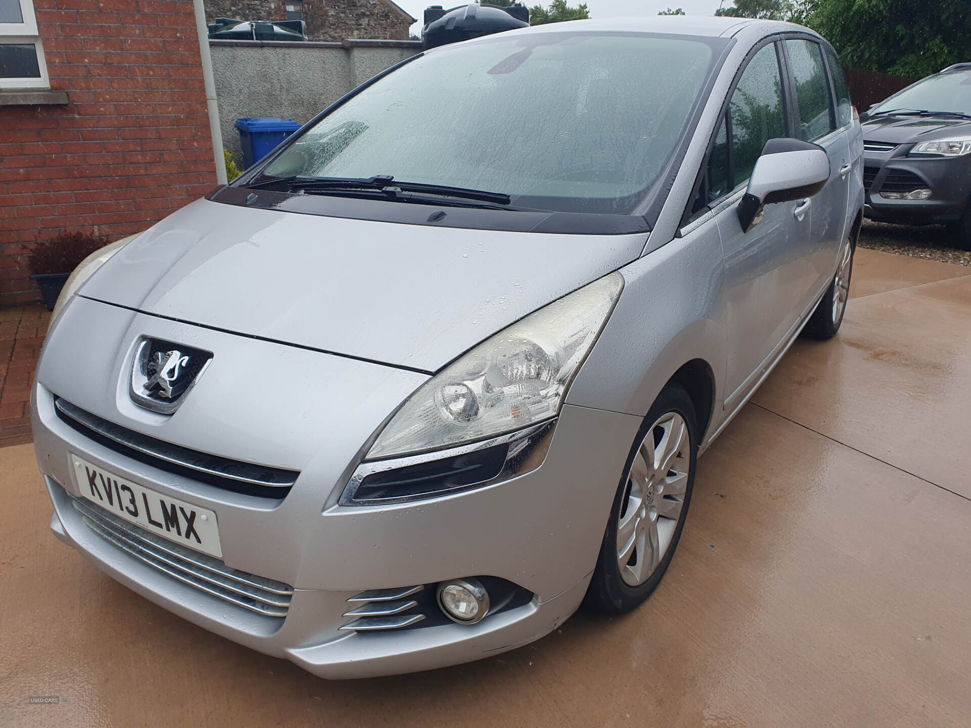 Peugeot 5008 DIESEL ESTATE in Tyrone