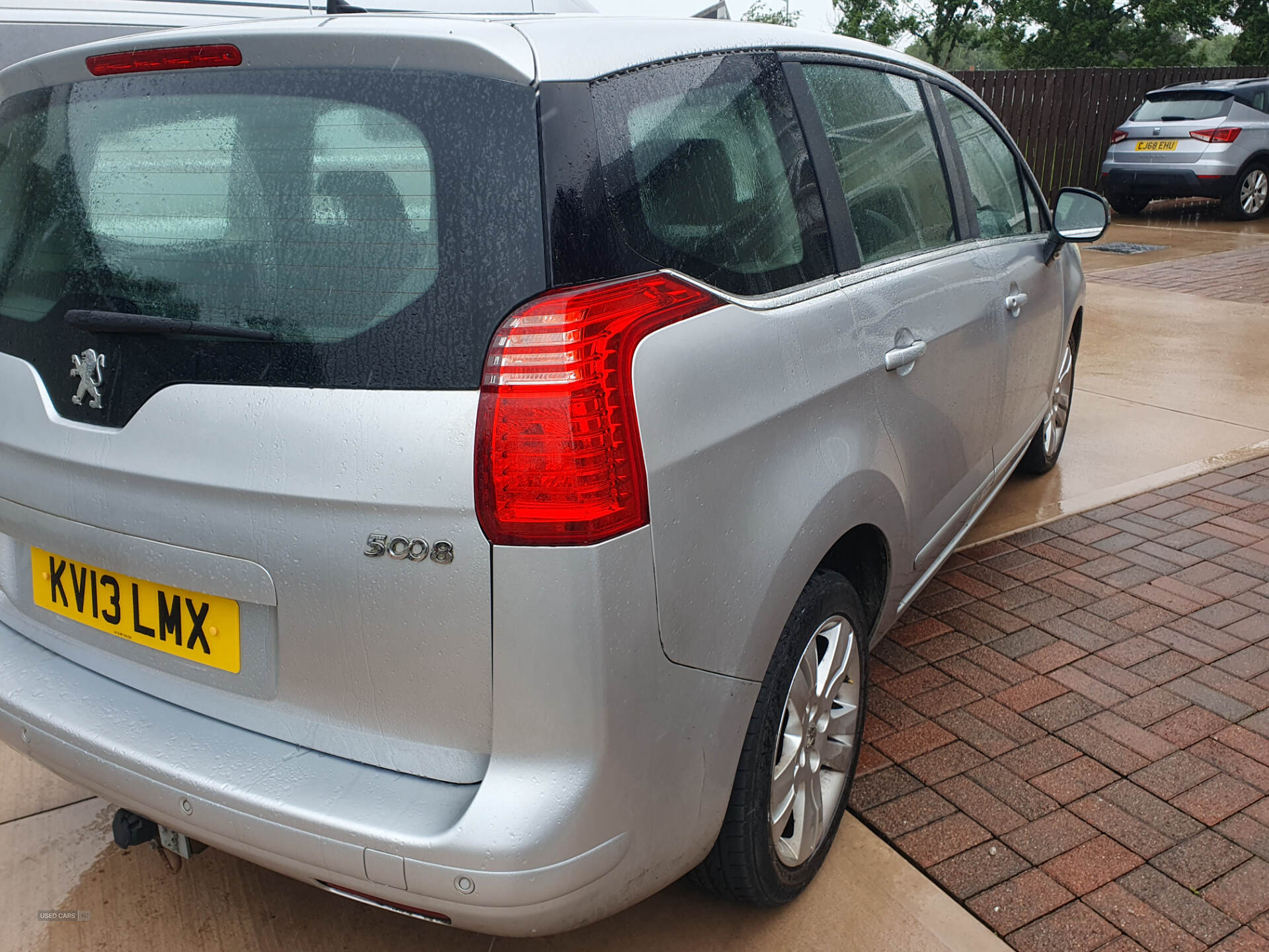 Peugeot 5008 DIESEL ESTATE in Tyrone