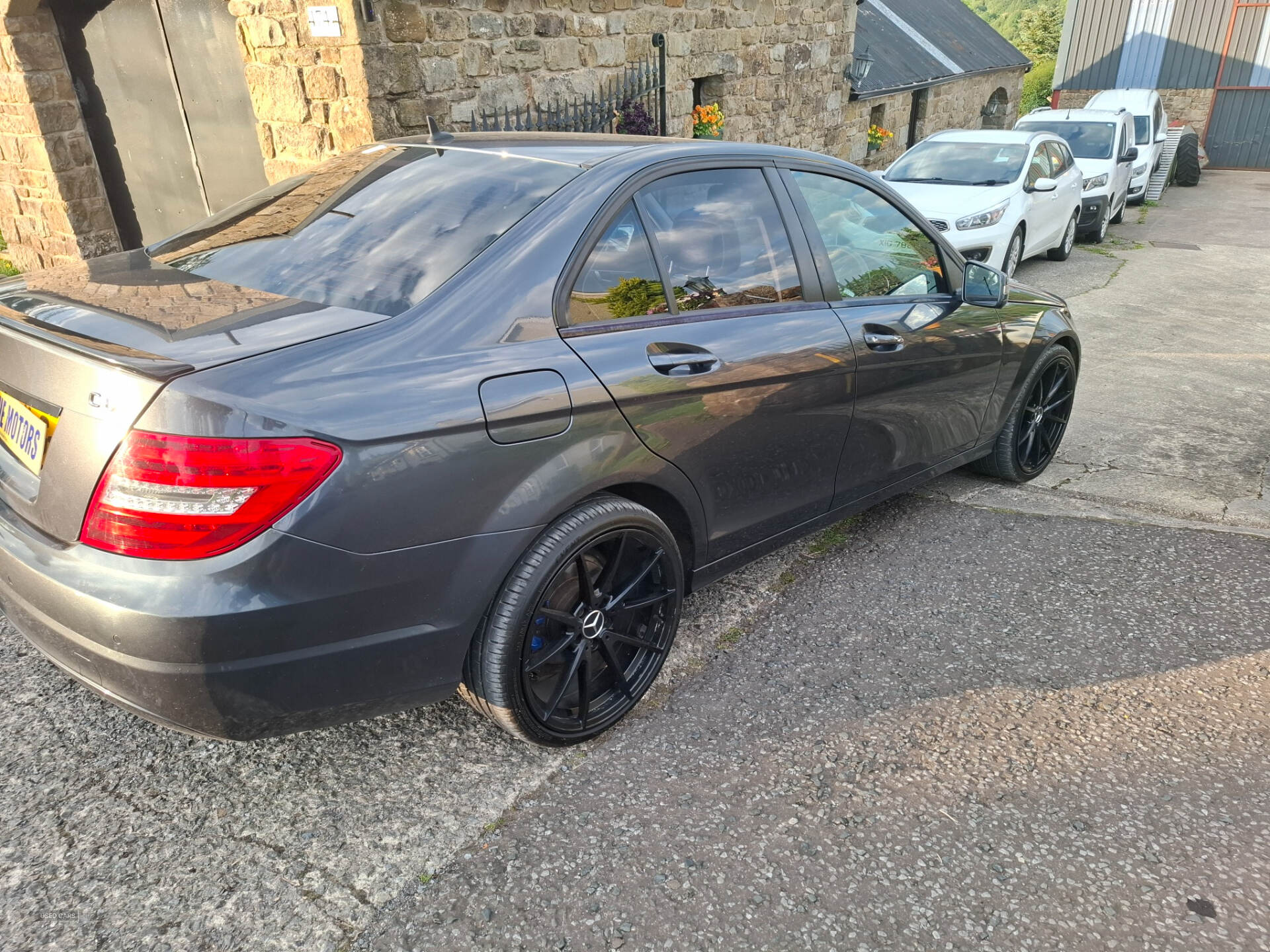 Apr 2013 Mercedes C-Class C200 CDI BlueEFFICIENCY Executive SE 4dr Auto