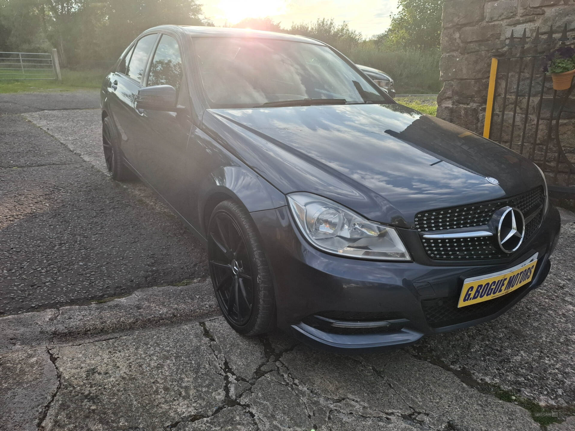 Apr 2013 Mercedes C-Class C200 CDI BlueEFFICIENCY Executive SE 4dr Auto