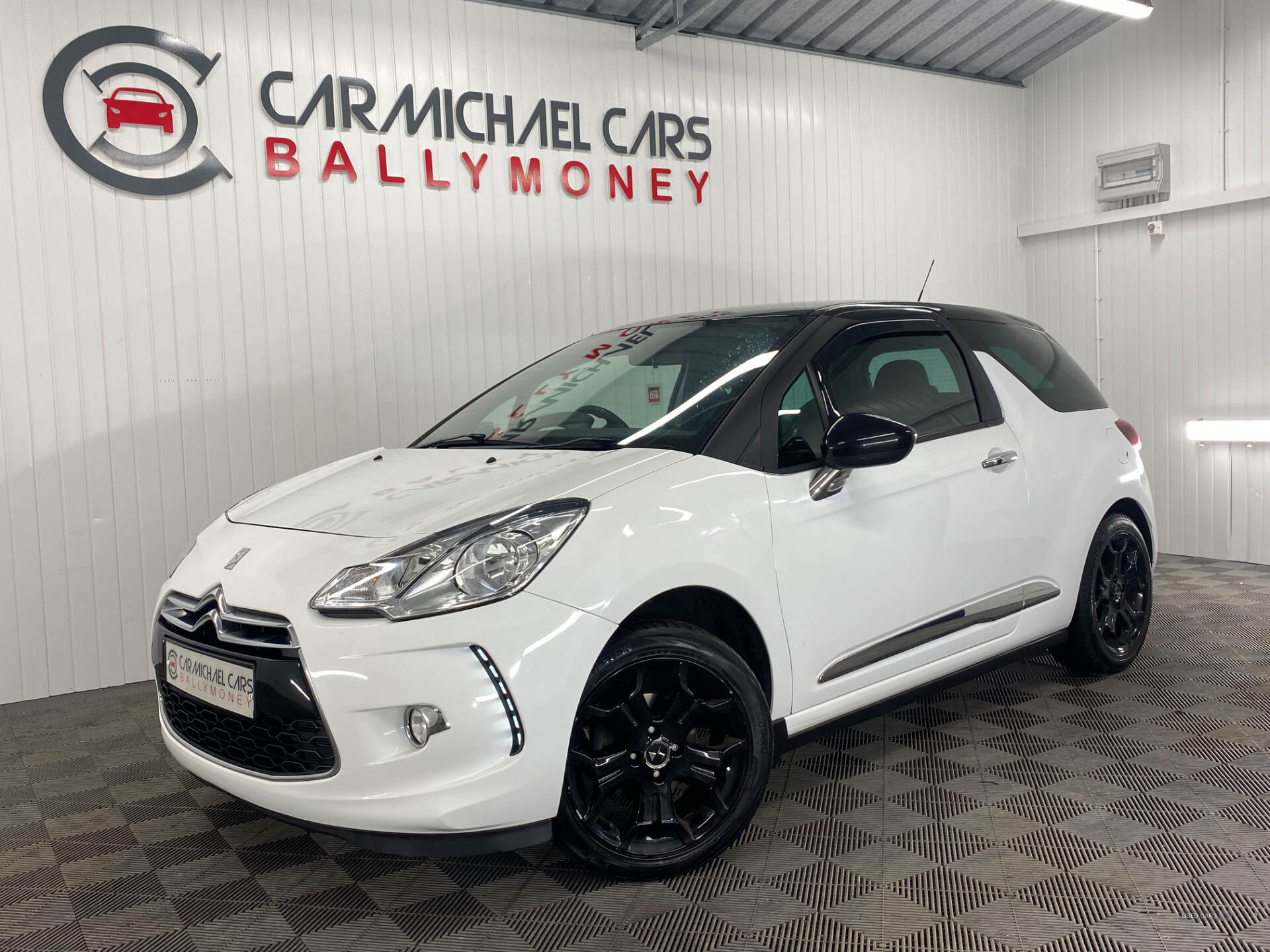 DS 3 HATCHBACK in Antrim
