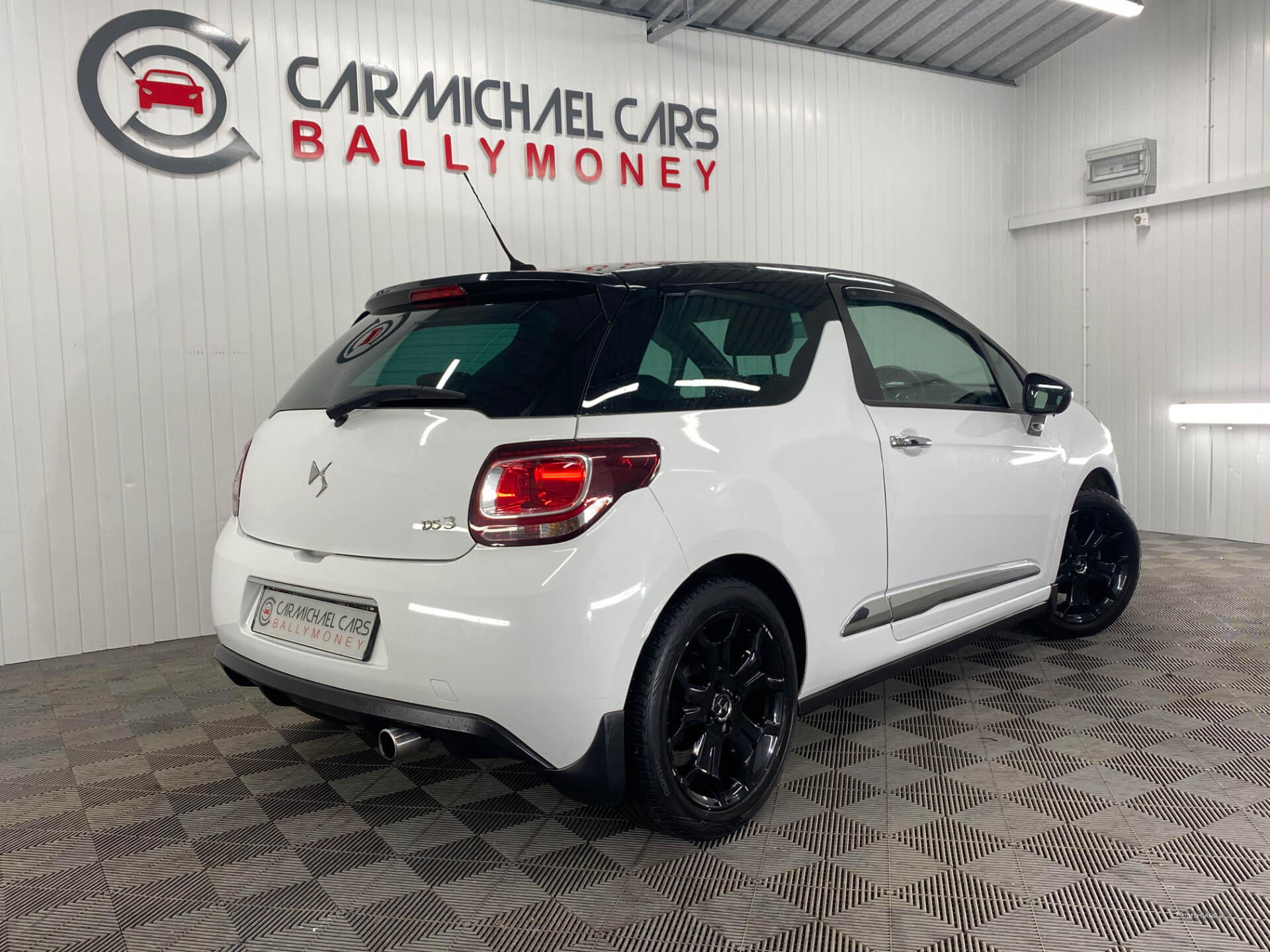 DS 3 HATCHBACK in Antrim