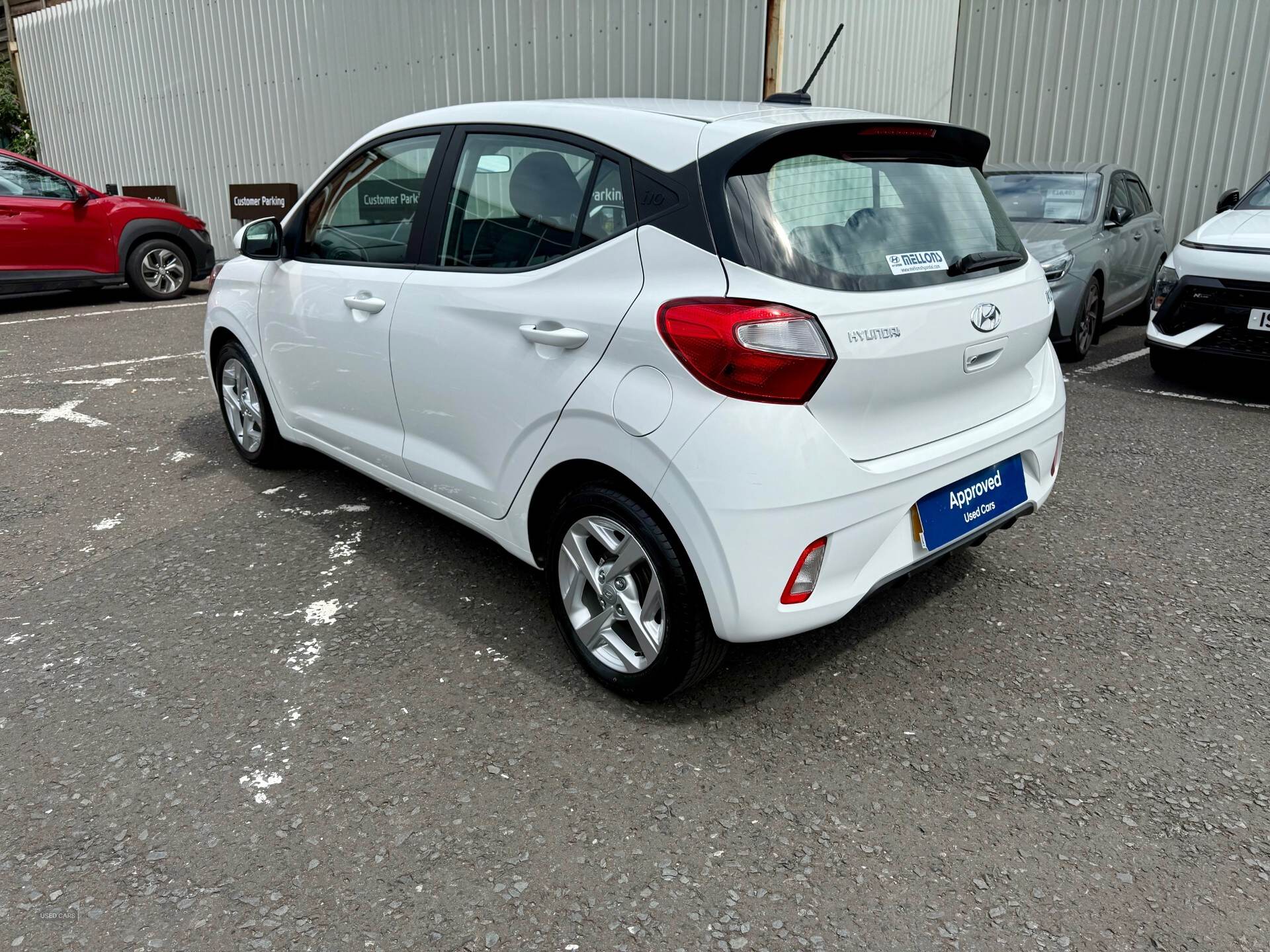 Hyundai i10 1.0 Petrol Manual in Down
