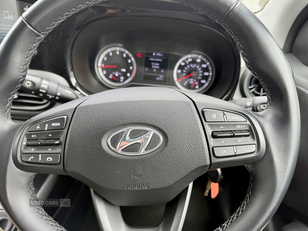Hyundai i10 1.0 Petrol Manual in Down