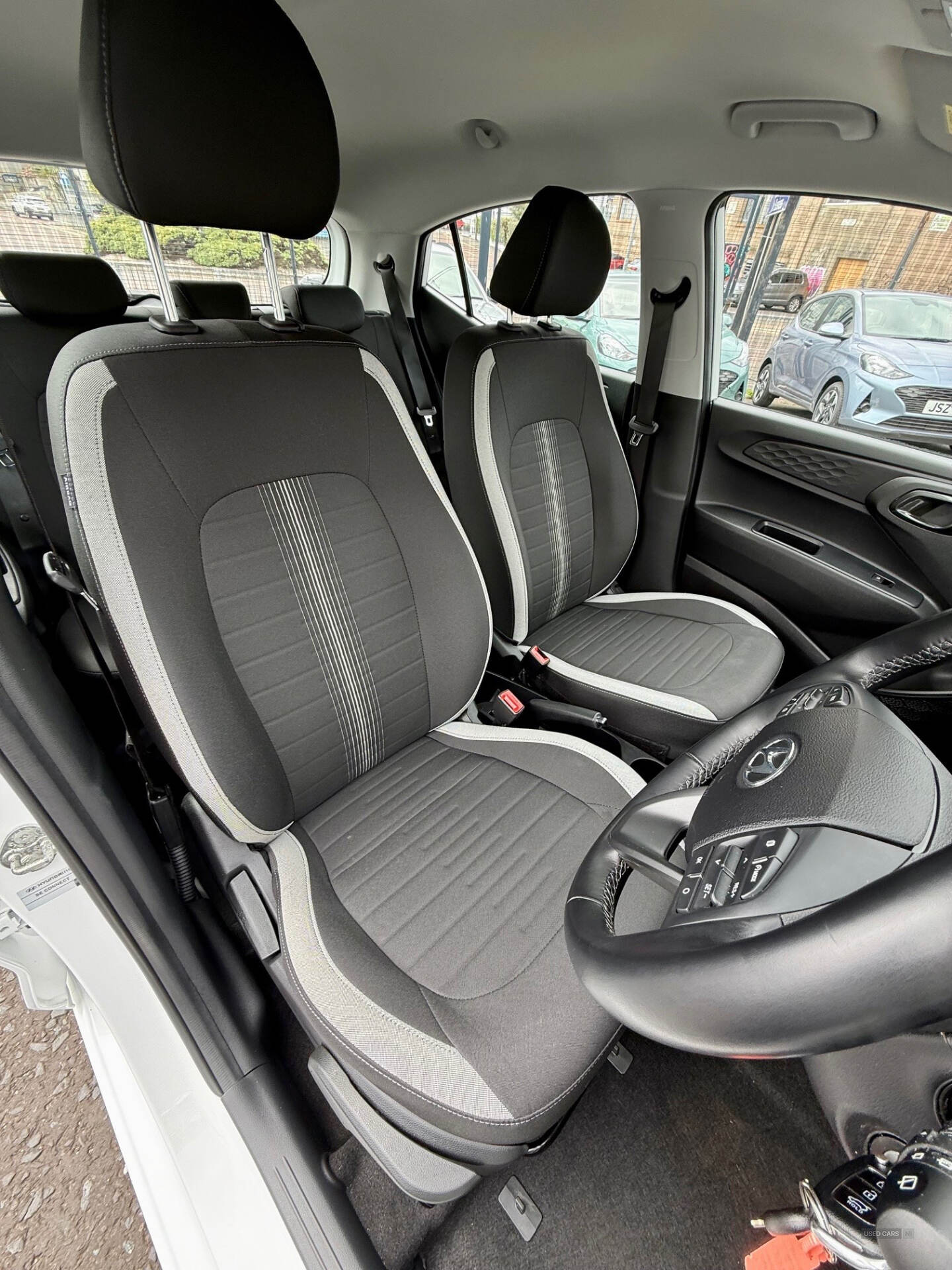 Hyundai i10 1.0 Petrol Manual in Down