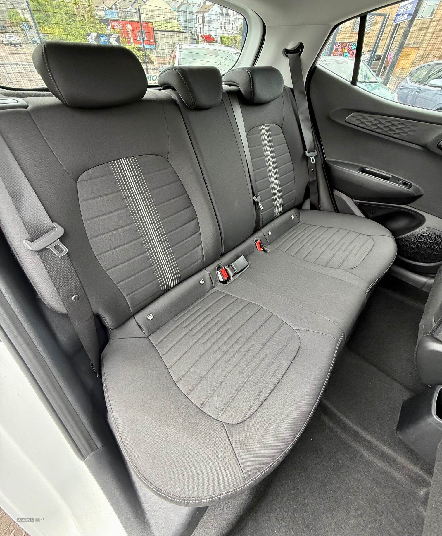 Hyundai i10 1.0 Petrol Manual in Down