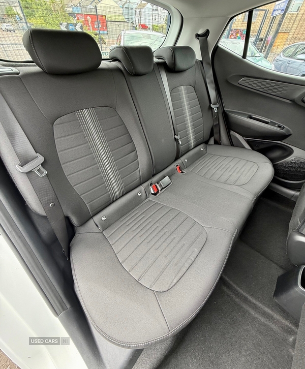 Hyundai i10 1.0 Petrol Manual in Down