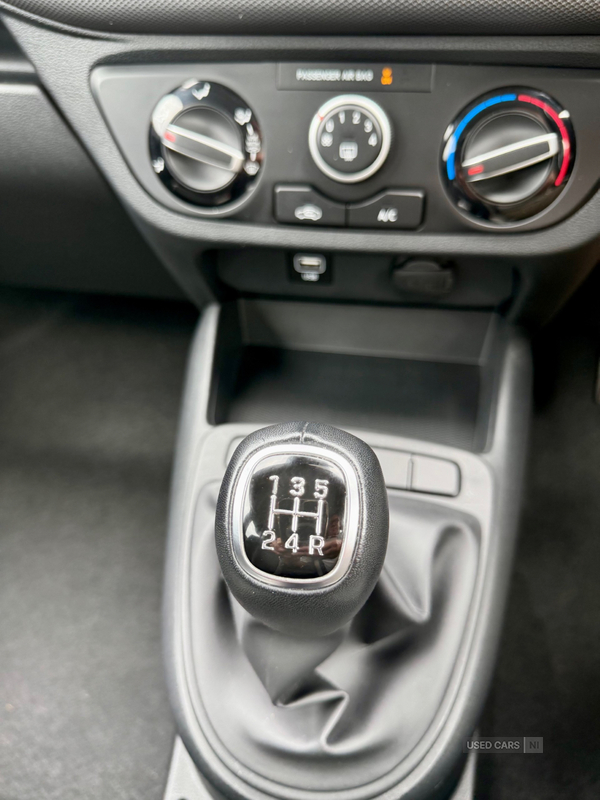 Hyundai i10 1.0 Petrol Manual in Down