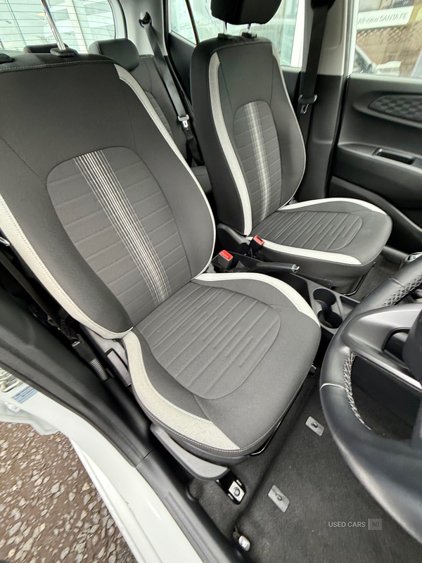 Hyundai i10 1.0 Petrol Manual in Down