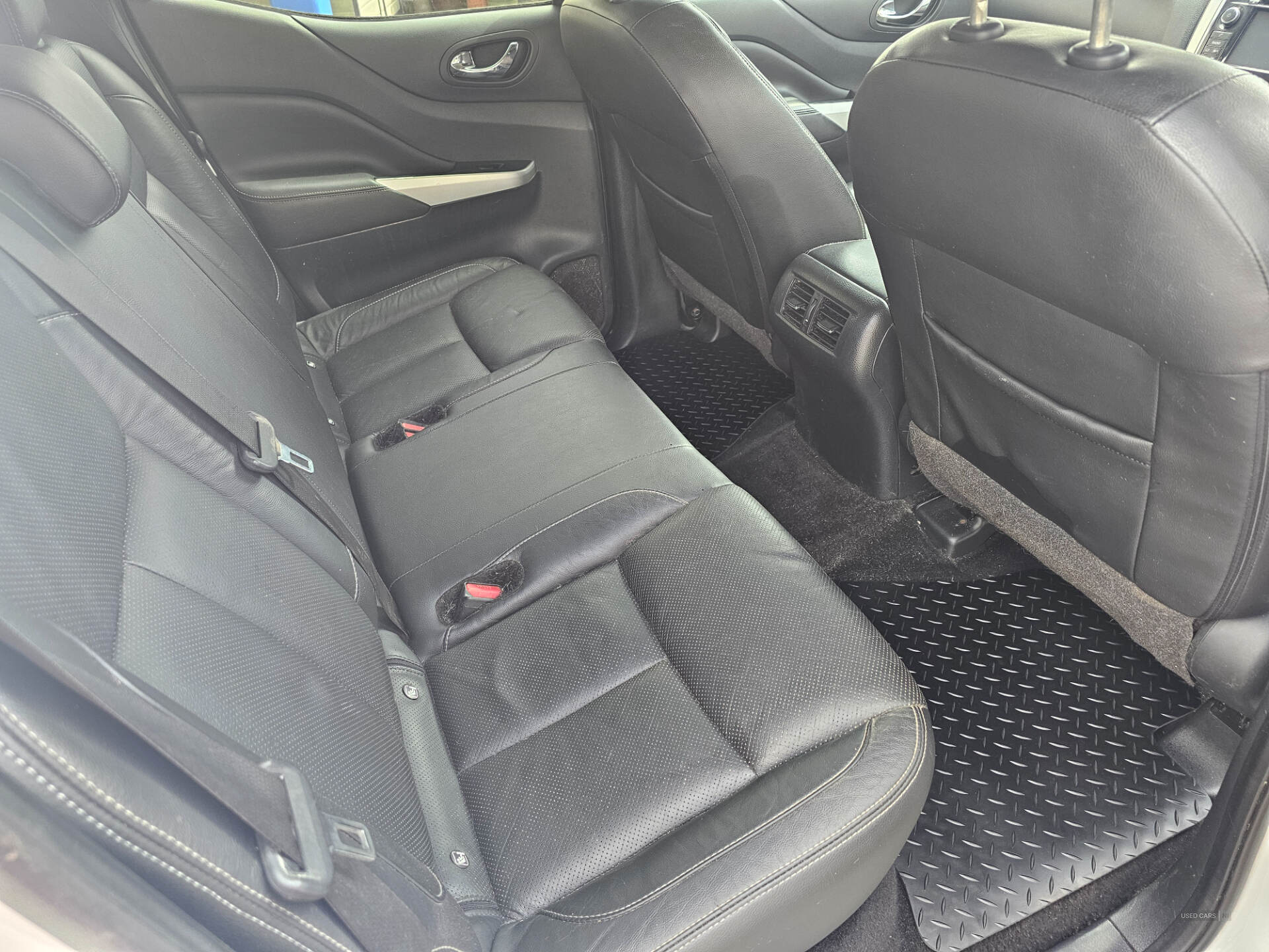 Sep 2018 Nissan Navara Double Cab Pick Up Tekna 2.3dCi 190 4WD Auto
