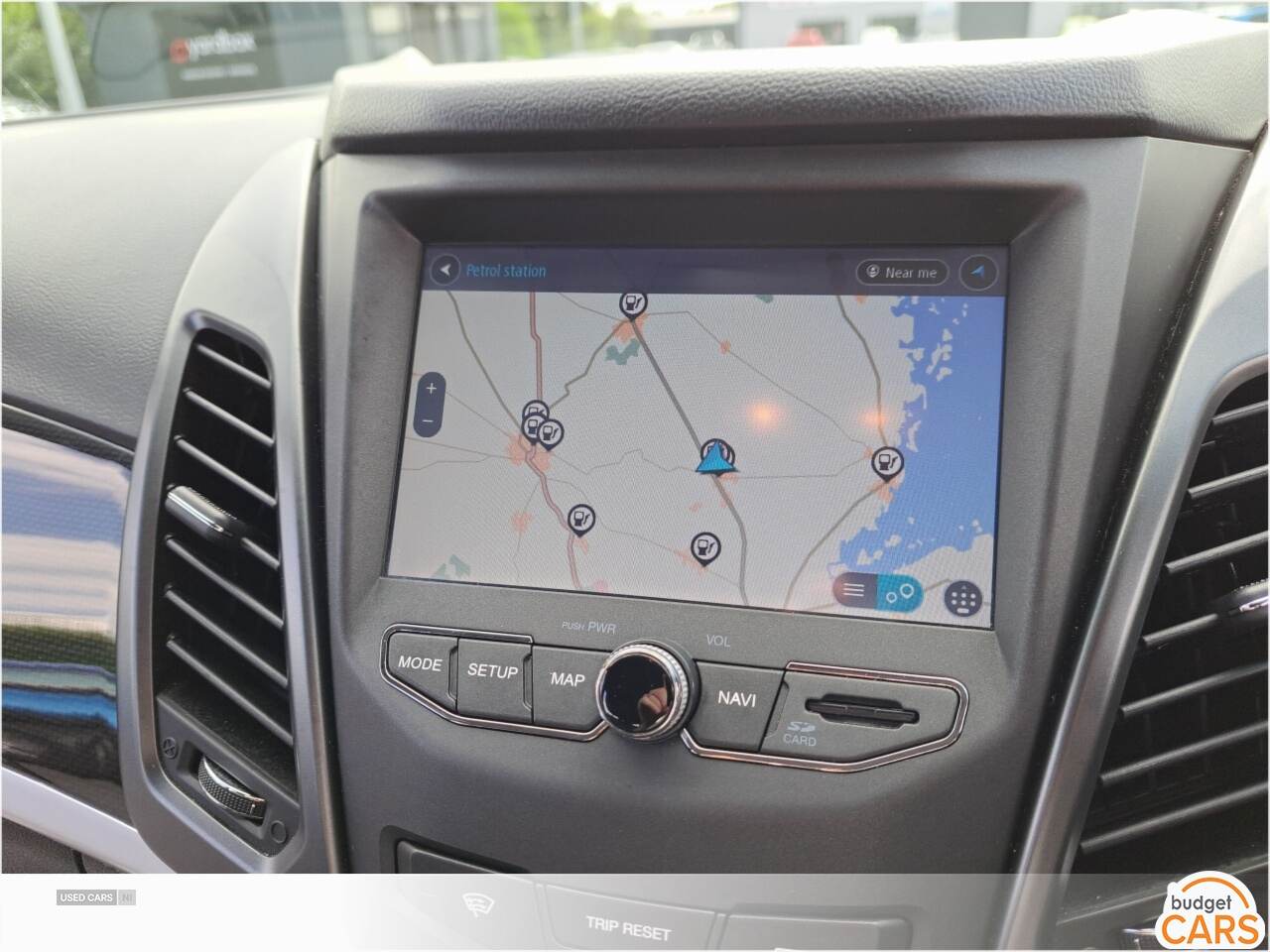 Car Thumbnail 15