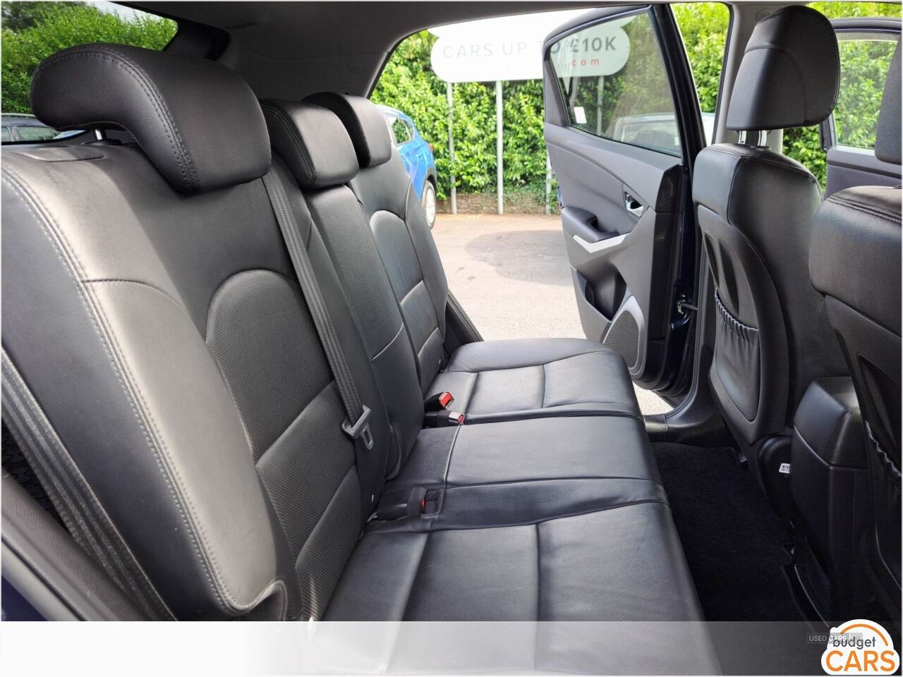 Car Thumbnail 22