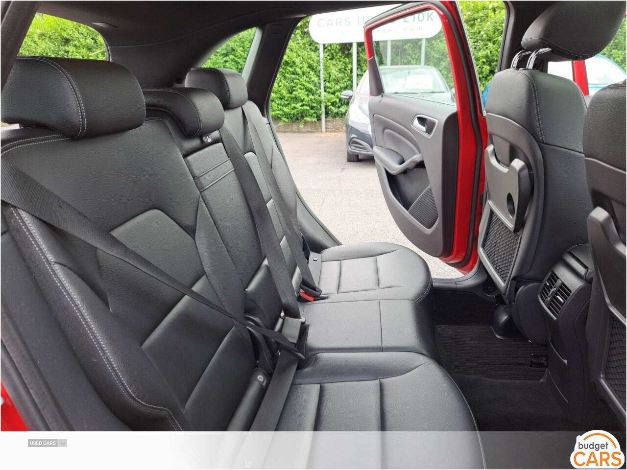Mercedes B-Class HATCHBACK in Down