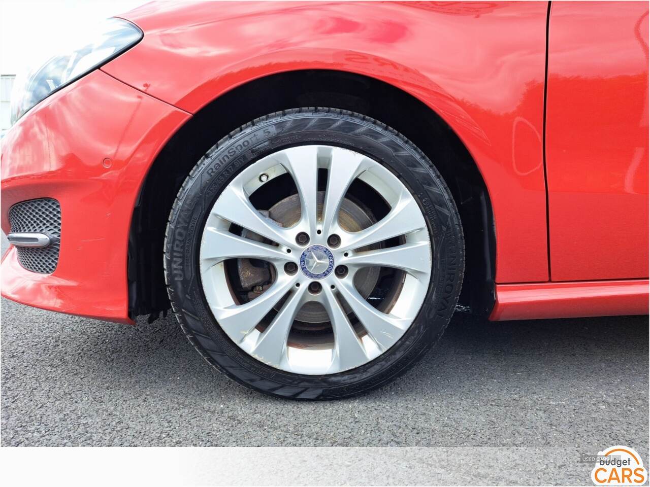 Mercedes B-Class HATCHBACK in Down