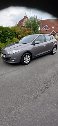 Renault Megane 1.6 16V 110 Expression 5dr in Down