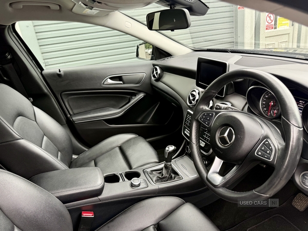 Mercedes GLA-Class DIESEL HATCHBACK in Down