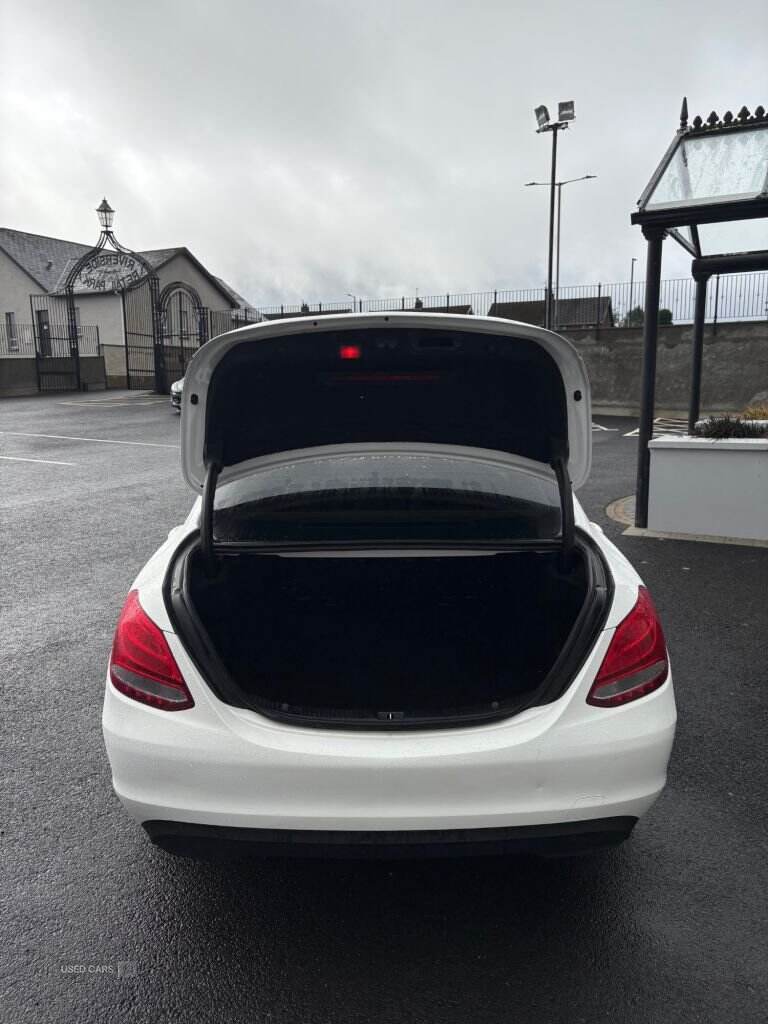 Jul 2016 Mercedes-Benz C-Class C220d SE 4dr