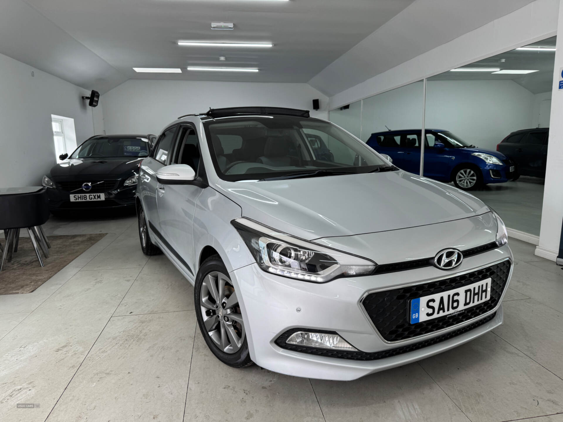Hyundai i20 HATCHBACK in Down