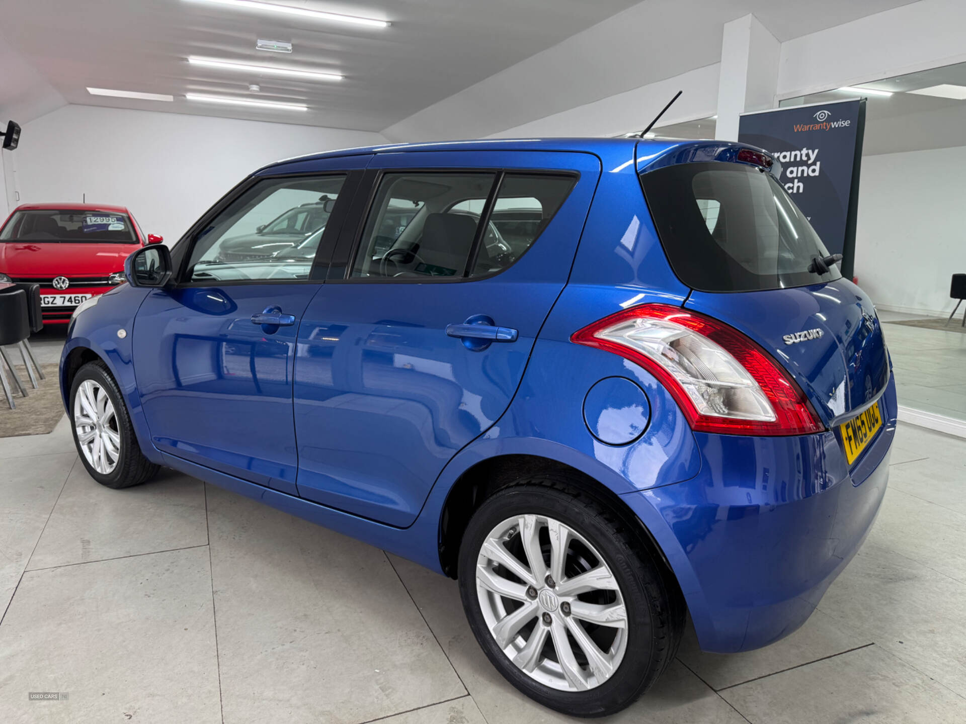 Suzuki Swift HATCHBACK in Down