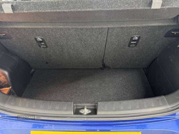 Suzuki Swift HATCHBACK in Down