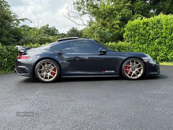 Porsche 911 [991] TURBO COUPE in Down