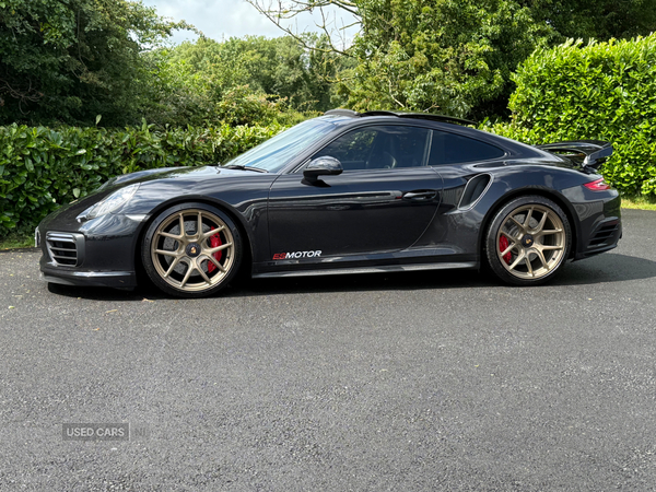 Porsche 911 [991] TURBO COUPE in Down
