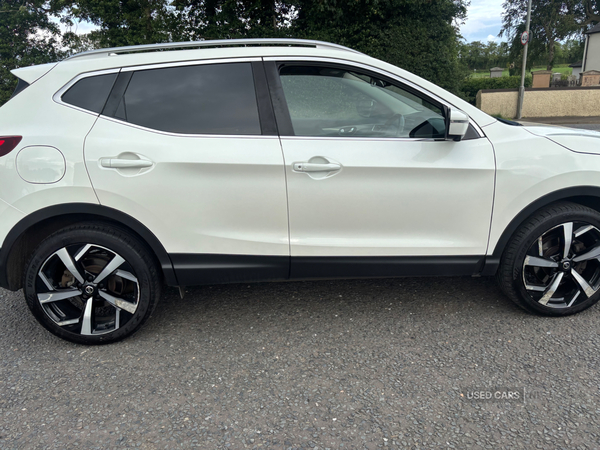 Nissan Qashqai DIESEL HATCHBACK in Tyrone