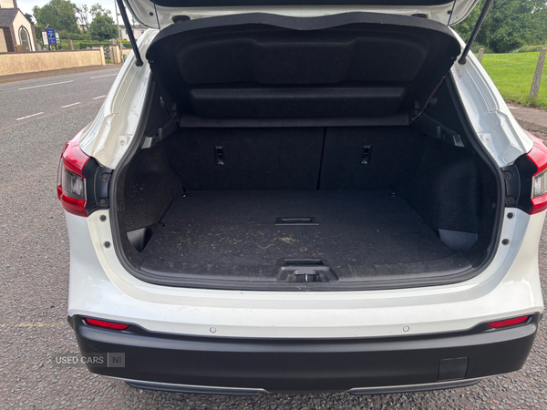 Nissan Qashqai DIESEL HATCHBACK in Tyrone