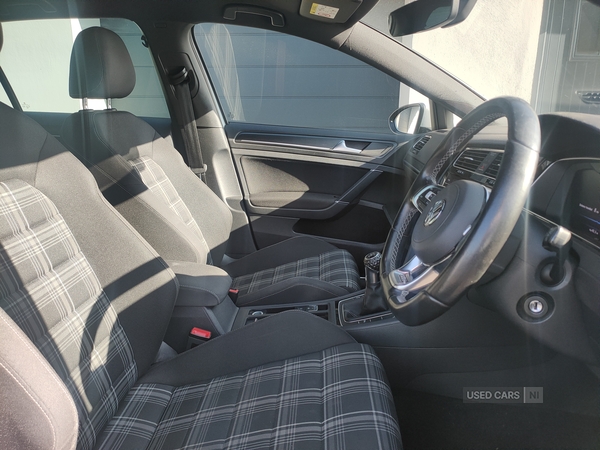 Volkswagen Golf DIESEL HATCHBACK in Armagh