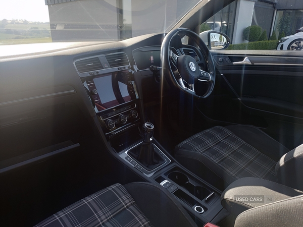 Volkswagen Golf DIESEL HATCHBACK in Armagh