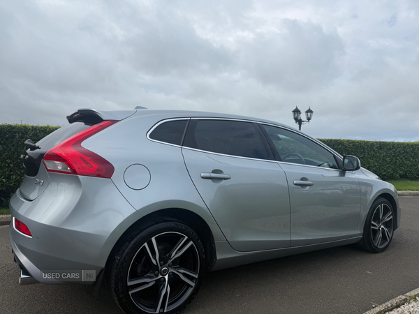 Volvo V40 DIESEL HATCHBACK in Antrim