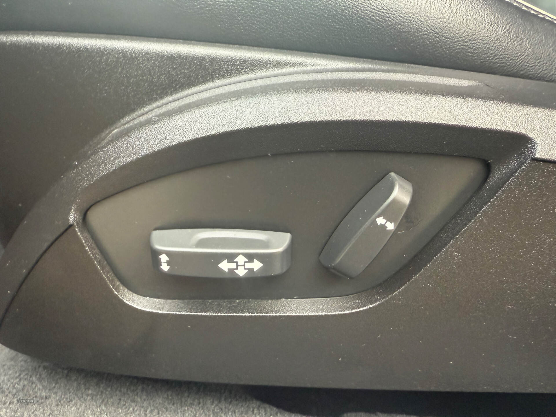 Volvo V40 DIESEL HATCHBACK in Antrim