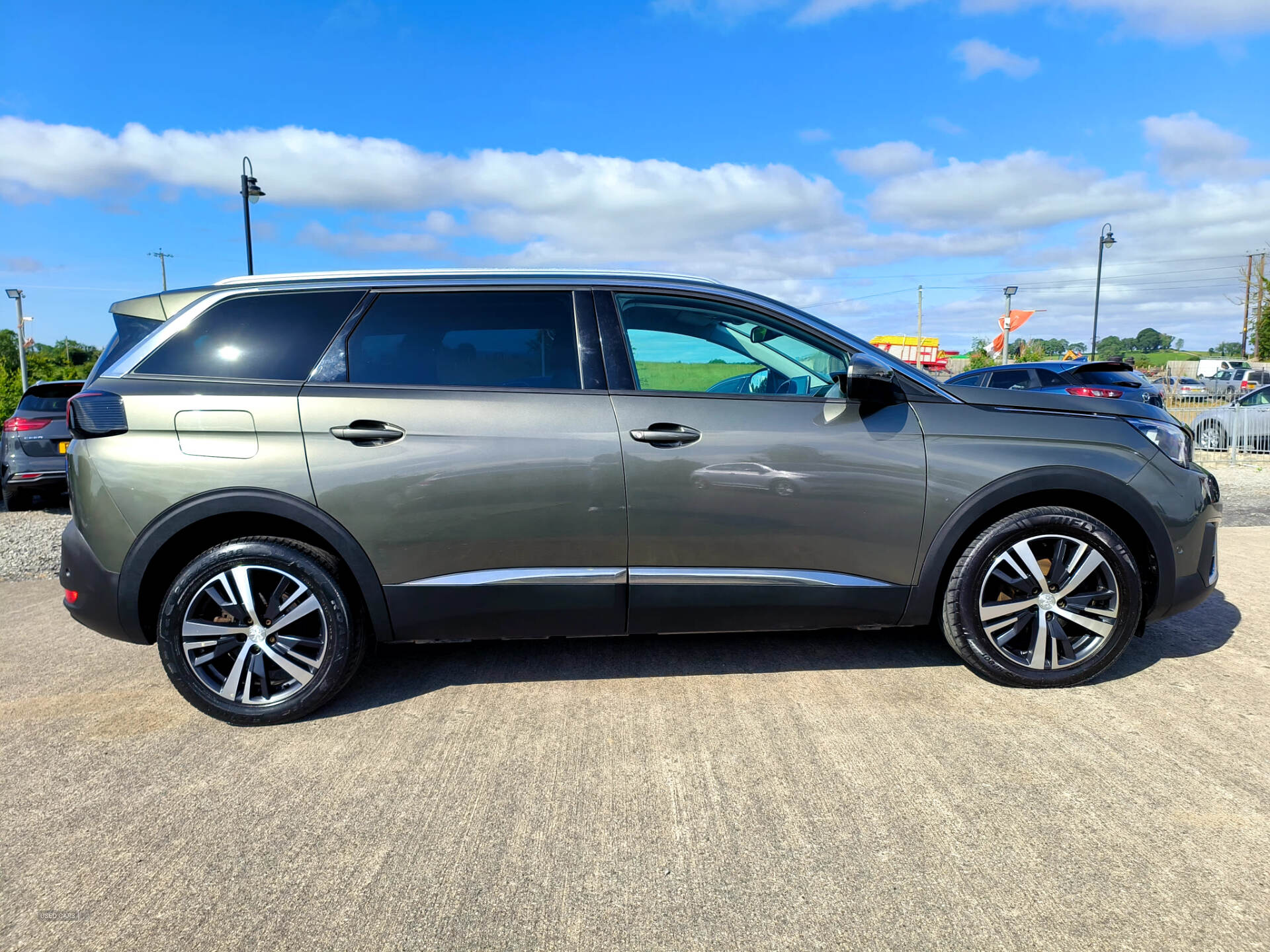 Peugeot 5008 DIESEL ESTATE in Fermanagh