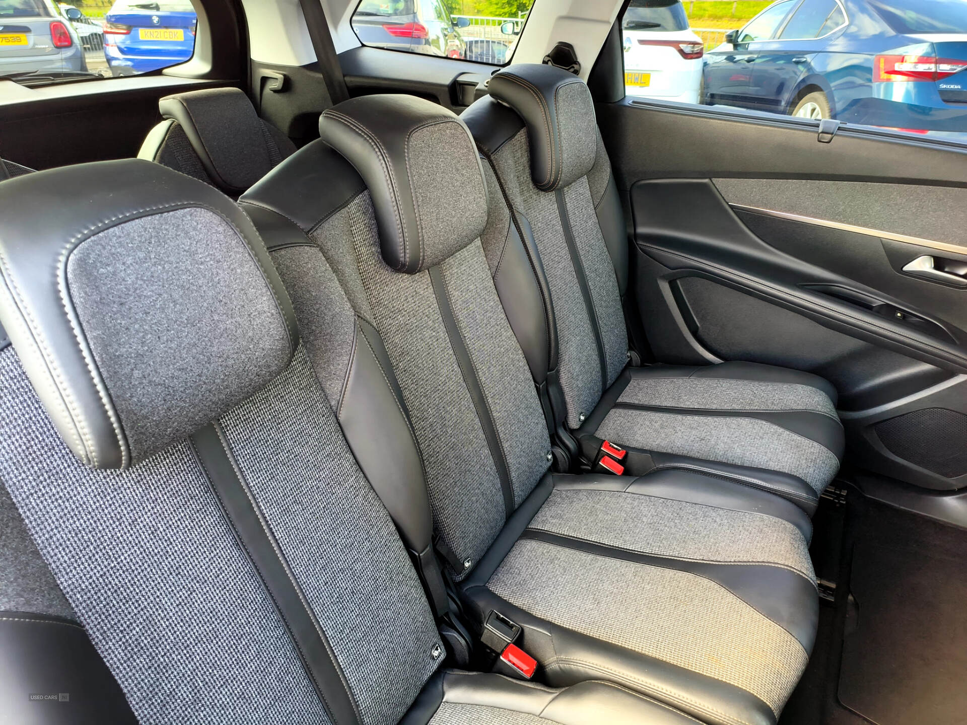 Peugeot 5008 DIESEL ESTATE in Fermanagh