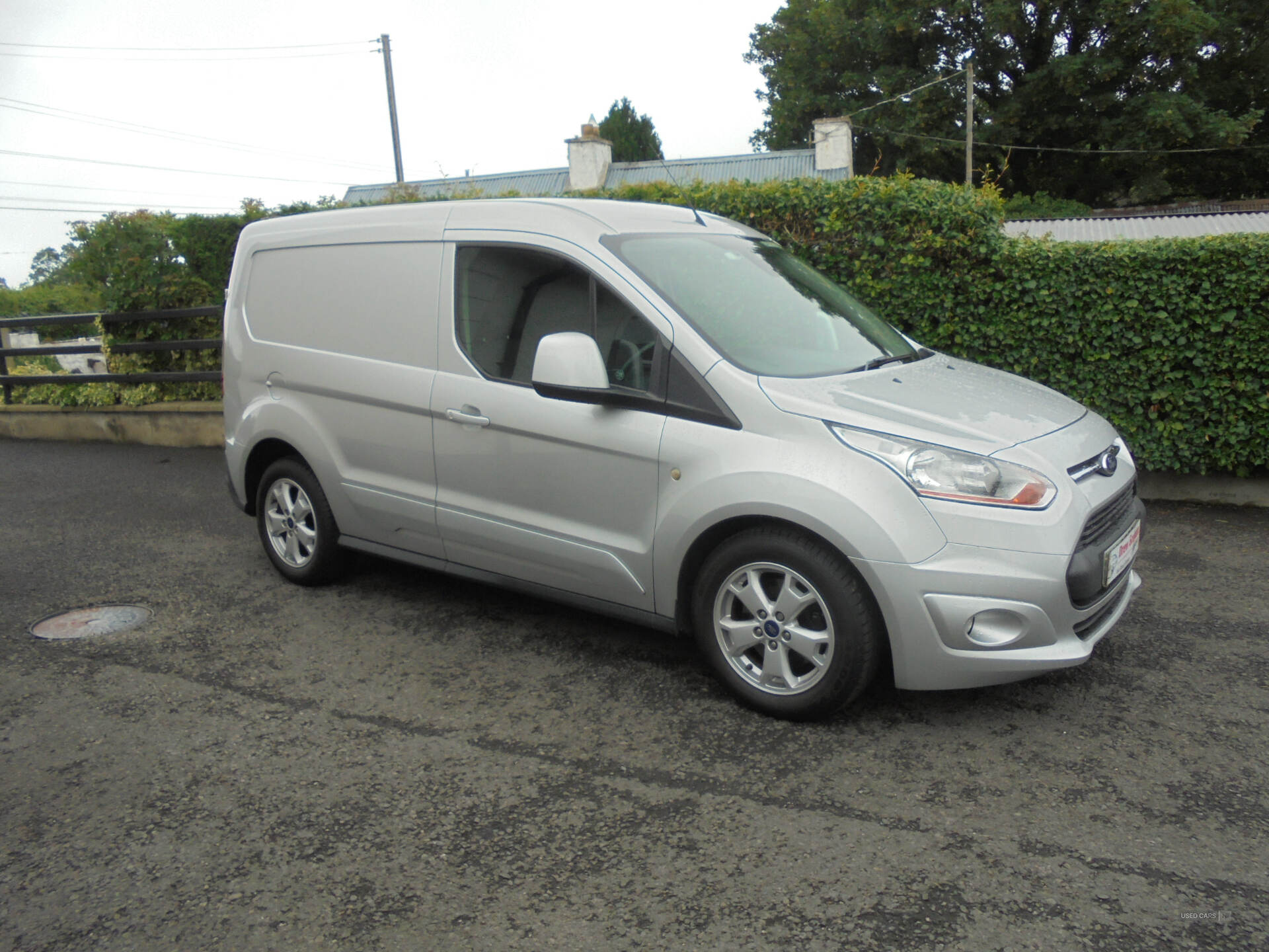 Ford Transit Connect in Tyrone
