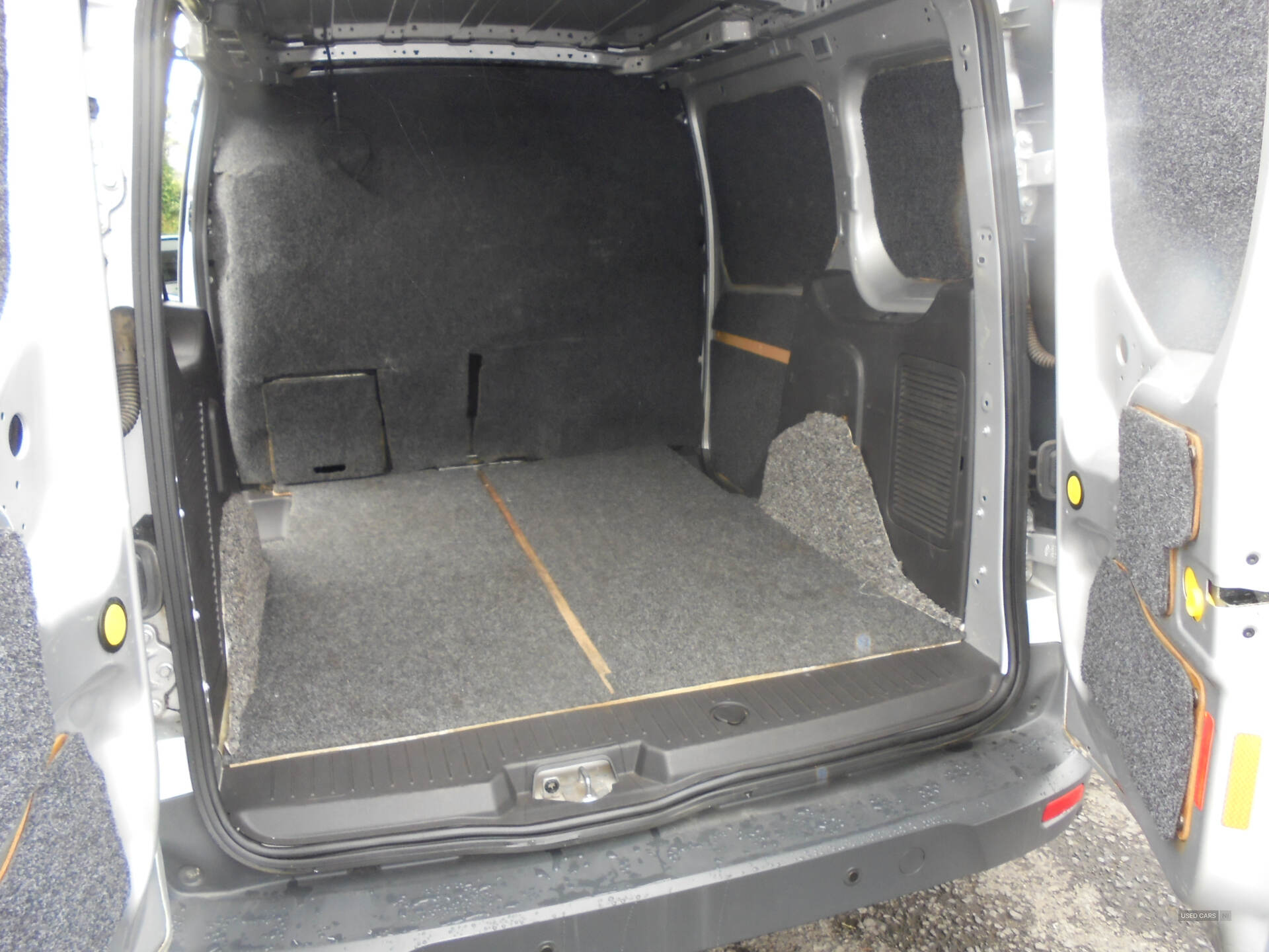 Ford Transit Connect in Tyrone