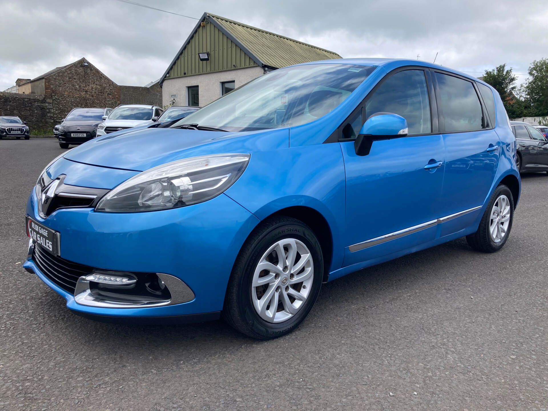 Renault Scenic DIESEL ESTATE in Antrim