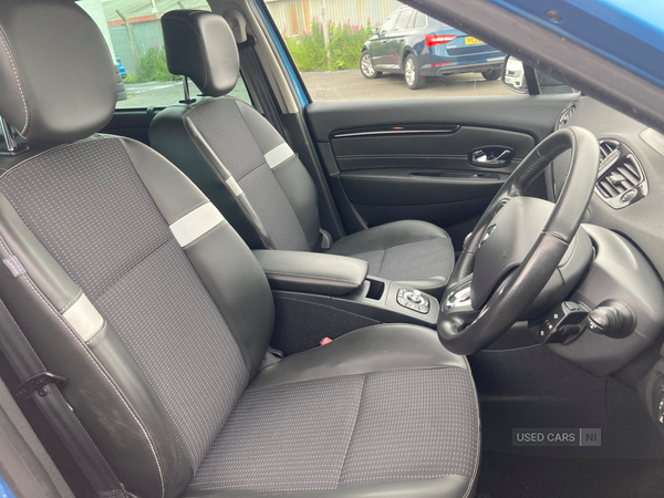 Renault Scenic DIESEL ESTATE in Antrim