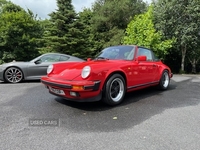 Porsche 911 2dr in Down